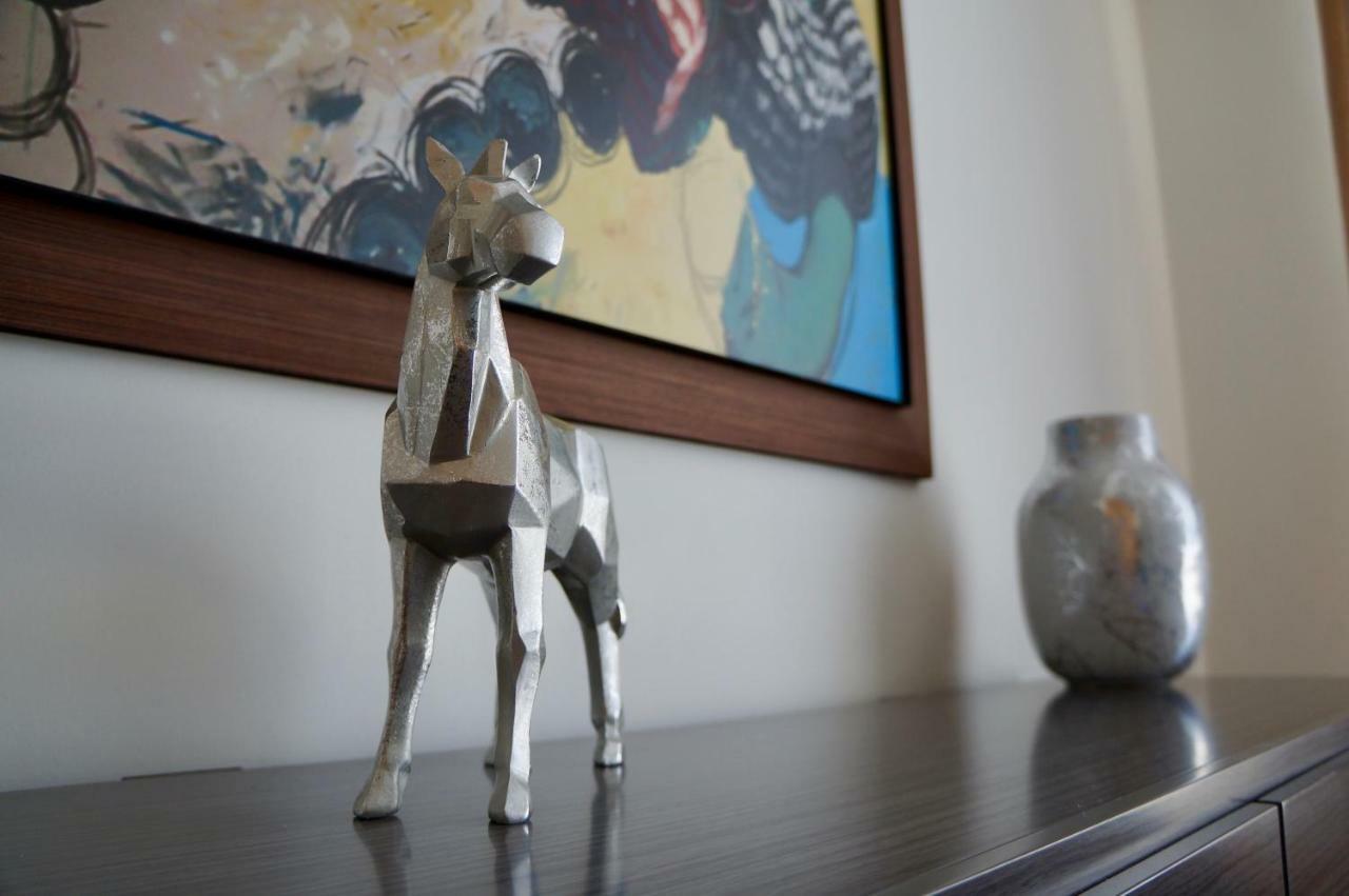 Metropolitan Suites 사포판 외부 사진