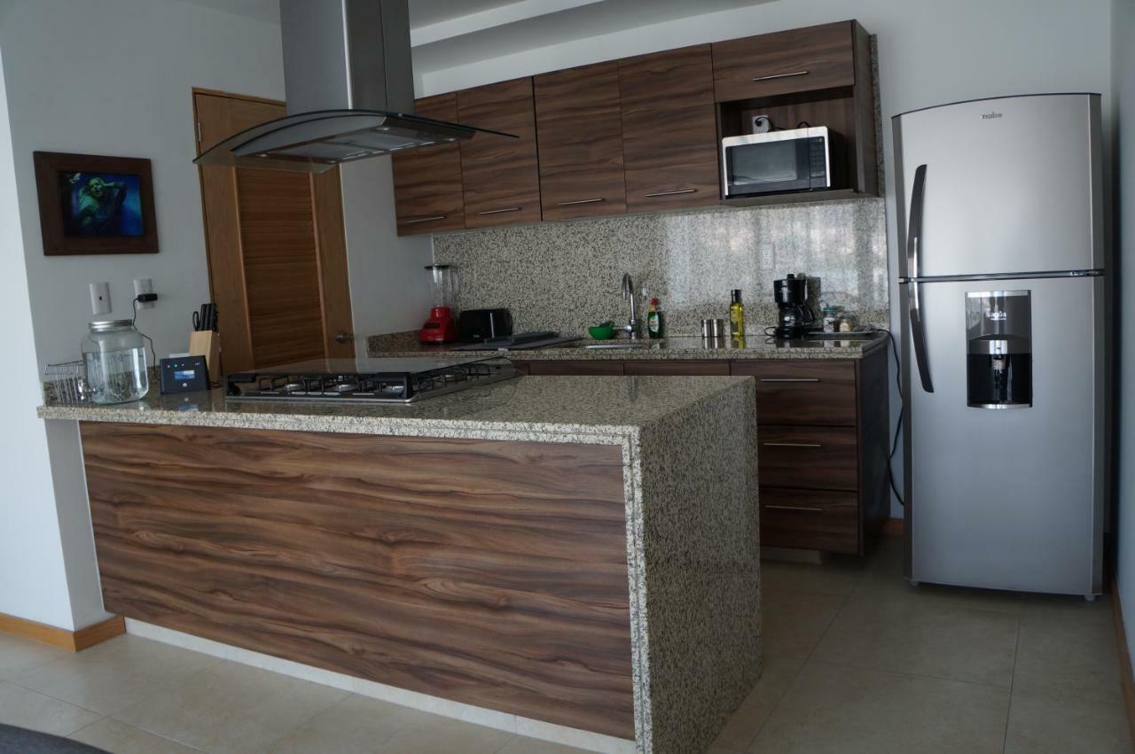 Metropolitan Suites 사포판 외부 사진